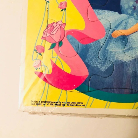 Vintage Golden Frame Tray Puzzles Barbie and Snow White  and the Seven Dwarfs - Picture 4 of 16